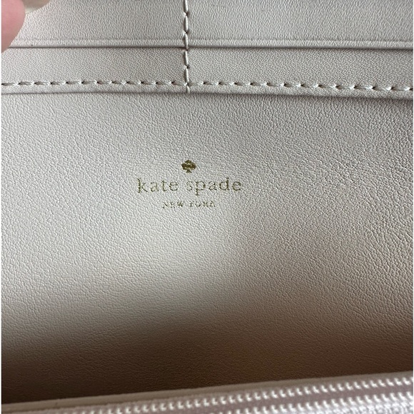 Kate Spade Wallet - Picture 4 of 5